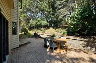 6221 Mallory Ln, Eden Prairie, MN 55346 - Photo 42