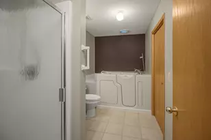 15203 Greenhaven Way, Burnsville, MN 55306 - Photo 10