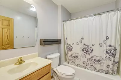 15979 Harwell Avenue, Apple Valley, MN 55124 - Photo 12