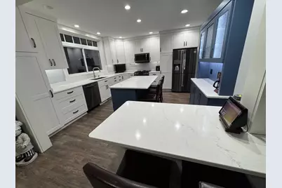 405 Vine Avenue, Albert Lea, MN 56007 - Photo 4