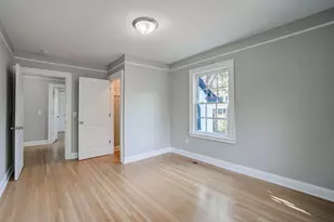 2056 Summit Ave, Saint Paul, MN 55105 - Photo 20