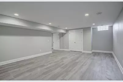 2056 Summit Avenue, Saint Paul, MN 55105 - Photo 30