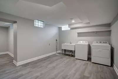 2056 Summit Avenue, Saint Paul, MN 55105 - Photo 32