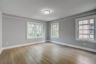 2056 Summit Ave, Saint Paul, MN 55105 - Photo 22