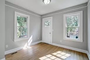 2056 Summit Ave, Saint Paul, MN 55105 - Photo 24