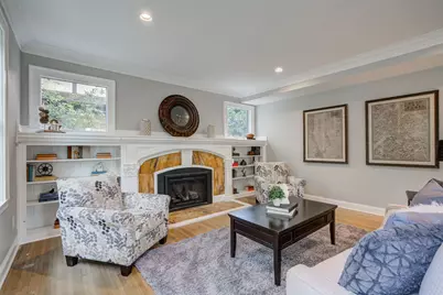 2056 Summit Avenue, Saint Paul, MN 55105 - Photo 6