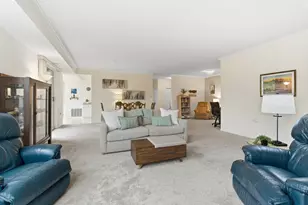 600 Greenhaven Dr, Burnsville, MN 55306 - Photo 4