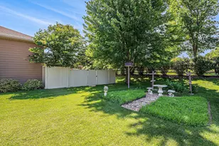 721 Britz Dr, Luverne, MN 56156 - Photo 38