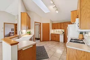 3821 Impatiens Ln N, Brooklyn Park, MN 55443 - Photo 14