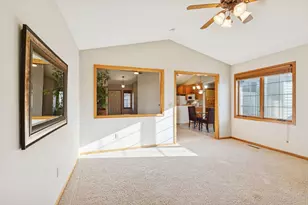 3821 Impatiens Ln N, Brooklyn Park, MN 55443 - Photo 10