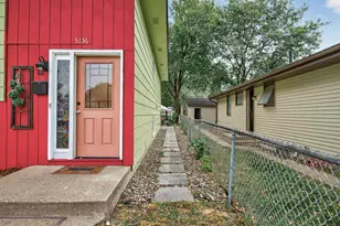 5136 James Ave N, Minneapolis, MN 55430 - Photo 4