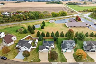 1665 Cornerstone Ln, Owatonna, MN 55060 - Photo 2