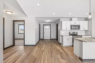 200 Frenzel Dr, Arlington, MN 55307 - Photo 8