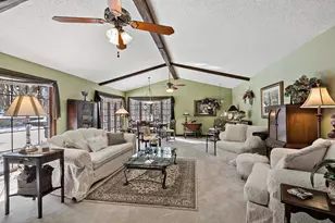 8250 Havelock Ct, Apple Valley, MN 55124 - Photo 4