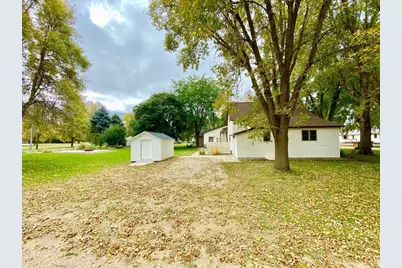 110 N Grant Street, Taunton, MN 56291 - Photo 2