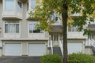 8816 Brunell Way, Inver Grove Heights, MN 55076 - Photo 2