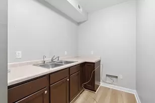 943 Earley Lake Curve, Burnsville, MN 55306 - Photo 20