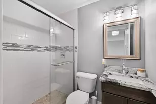 205 Barry Ave S, Wayzata, MN 55391 - Photo 12