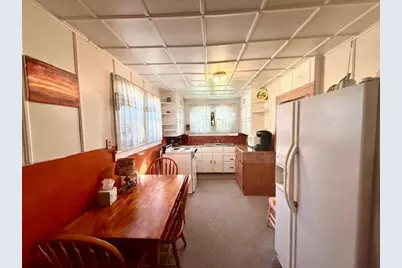 307 Winnebago Street S, Caledonia, MN 55921 - Photo 2