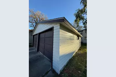 211 Kendall Avenue N, Thief River Falls, MN 56701 - Photo 48