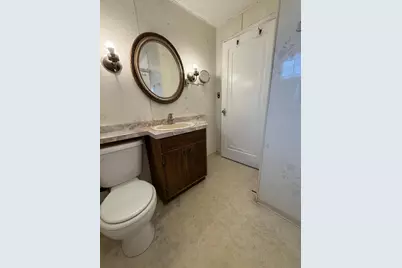 211 Kendall Avenue N, Thief River Falls, MN 56701 - Photo 26