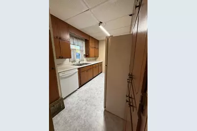 211 Kendall Avenue N, Thief River Falls, MN 56701 - Photo 14