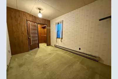 211 Kendall Avenue N, Thief River Falls, MN 56701 - Photo 20