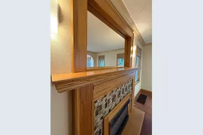 211 Kendall Avenue N, Thief River Falls, MN 56701 - Photo 10