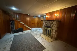 211 Kendall Ave N, Thief River Falls, MN 56701 - Photo 36