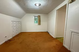 211 Kendall Ave N, Thief River Falls, MN 56701 - Photo 28