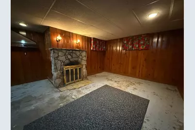 211 Kendall Avenue N, Thief River Falls, MN 56701 - Photo 36