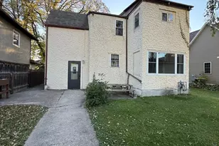 211 Kendall Ave N, Thief River Falls, MN 56701 - Photo 44