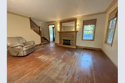 211 Kendall Avenue N, Thief River Falls, MN 56701 - Photo 4