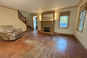 211 Kendall Ave N, Thief River Falls, MN 56701 - Photo 4
