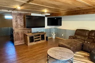 704 S 12th St, Olivia, MN 56277 - Photo 26