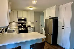 704 S 12th St, Olivia, MN 56277 - Photo 10