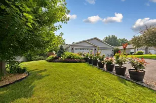 1011 Poplar St, Northfield, MN 55057 - Photo 8