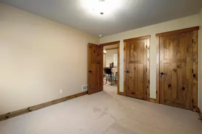 20060 Vine Street, Excelsior, MN 55331 - Photo 50