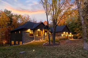 20060 Vine St, Excelsior, MN 55331 - Photo 2