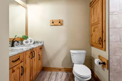 20060 Vine Street, Excelsior, MN 55331 - Photo 52