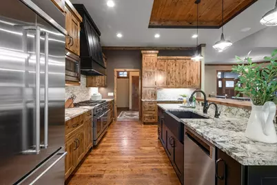 20060 Vine Street, Excelsior, MN 55331 - Photo 6