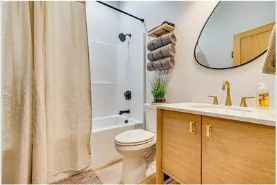 119 S Washington St, Lake City, MN 55041 - Photo 22