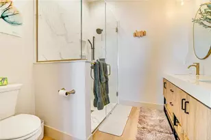 119 S Washington St, Lake City, MN 55041 - Photo 10