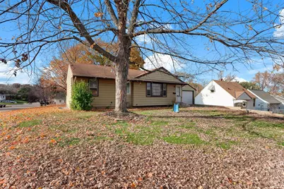 354 12th Avenue S, South Saint Paul, MN 55075 - Photo 2