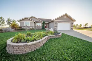 580 Canyon Ln NW, Eyota, MN 55934 - Photo 1