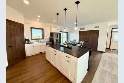 1106 Sunflower Rd Rwf, Redwood Falls, MN 56283 - Photo 24