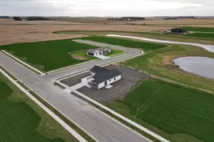 1106 Sunflower Rd Rwf, Redwood Falls, MN 56283 - Photo 8