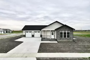 1106 Sunflower Rd Rwf, Redwood Falls, MN 56283 - Photo 2