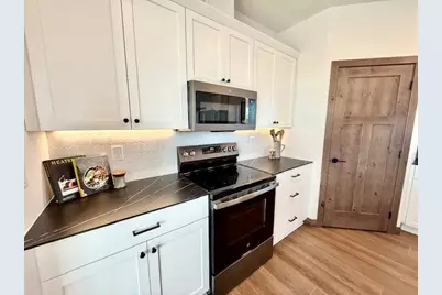 1106 Sunflower Rd Rwf, Redwood Falls, MN 56283 - Photo 26