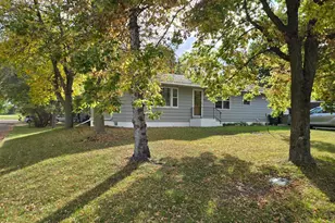 416 South St, Paynesville, MN 56362 - Photo 8